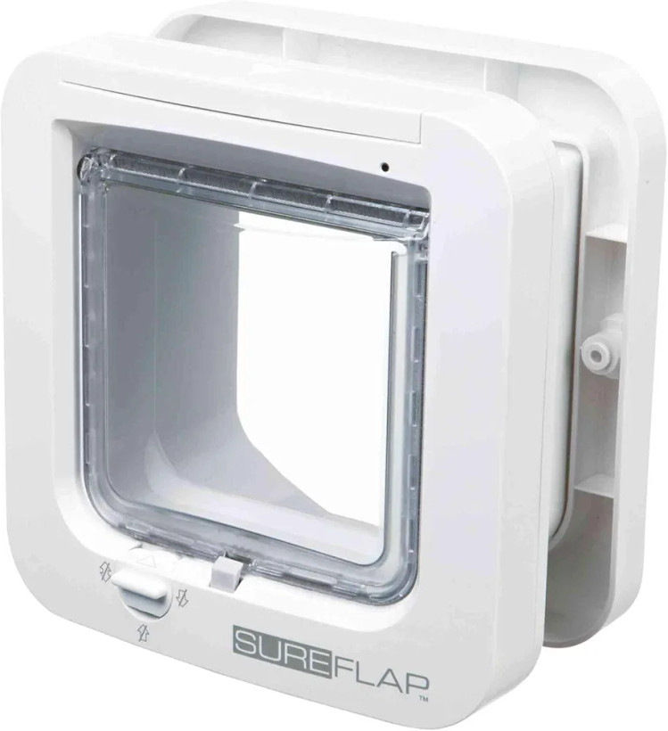 درب تردد گربه هوشمند برند سورفلپ Sureflup مدل sur001 SureFlap -این درب شناسه حیوان خانگی را در هنگام ورود اسکن می کند و دارای حالت دستی و هوشمند همراه با یک عدد تگ