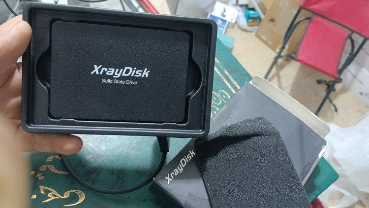هارد SSD اینترنال 1 ترا بایت SATA3 با قدرت بالای read/write 500Mbs برند Xraydisk(بار آمازون)رنگ مشکی