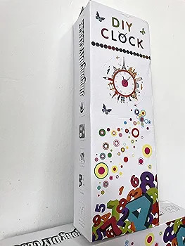 ساعت دیواری مخصوص آرایشگاه(قابلیت تنظیم سایز از 50 تا 90 سانت)رنگ طلایی موجود