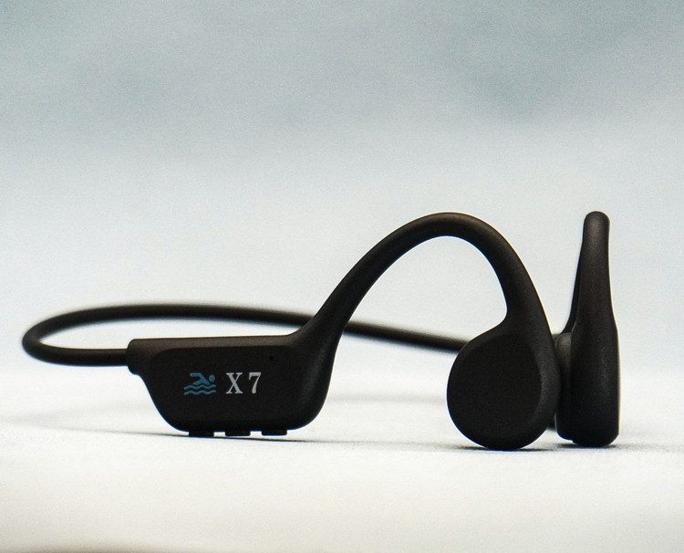 هدفون شنا x7 - هدفون هدایت استخوانی، پخش کننده MP3 داخلی ضد آب IP68 با حافظه 32 گیگابایت، هدفون شنا در زیر آب، هدفون بیسیم بلوتوث 5.3، مناسب برای دویدن، دوچرخه سواری (مشکی)